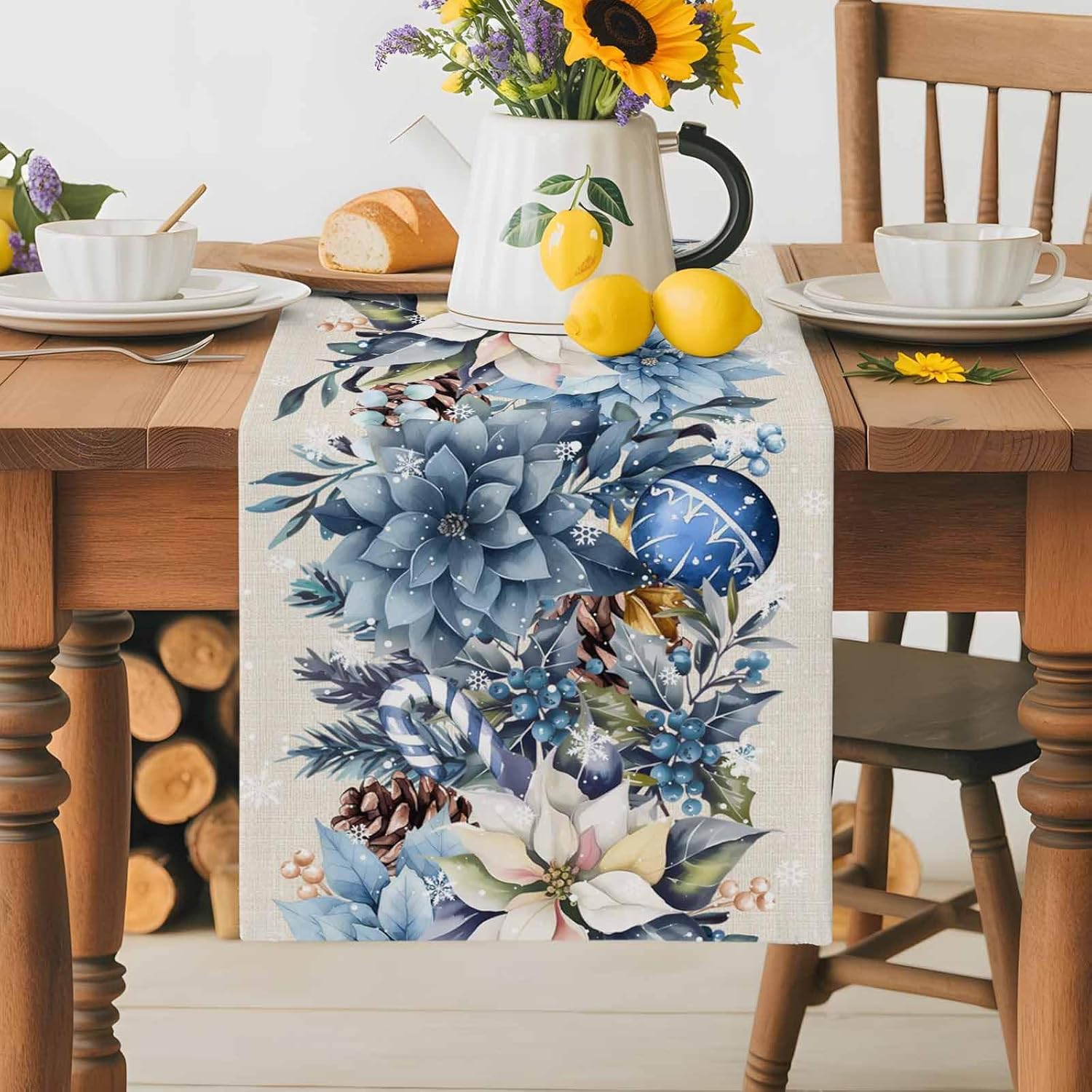 Christmas Blue Poinsettia Ball - Linen Table Runner recension och pris